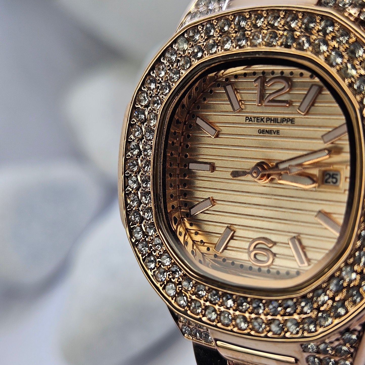 Patek Philippe Nautilus 7010/1R Women’s Watch - Rose Gold