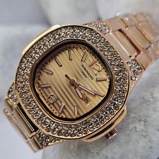 Patek Philippe Nautilus 7010/1R Women’s Watch - Rose Gold