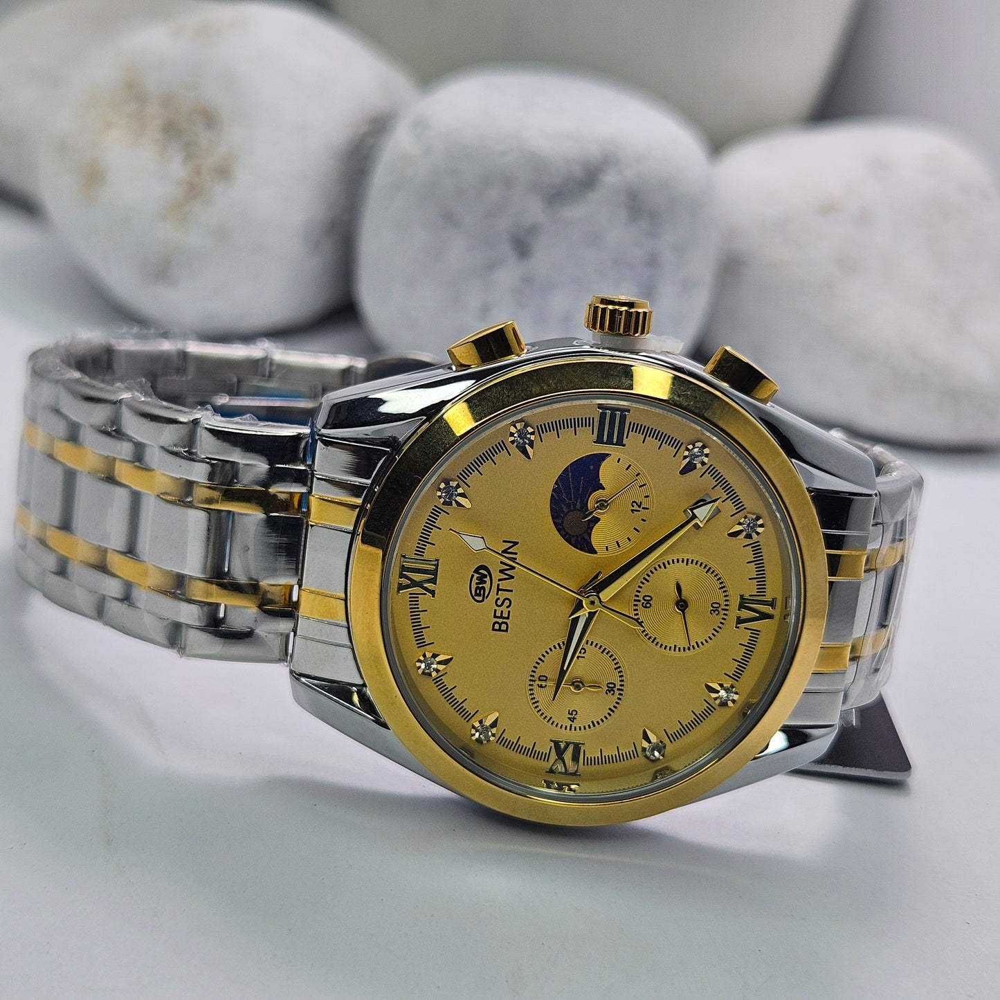 Bestwin Branded Gold Chronograph Watch