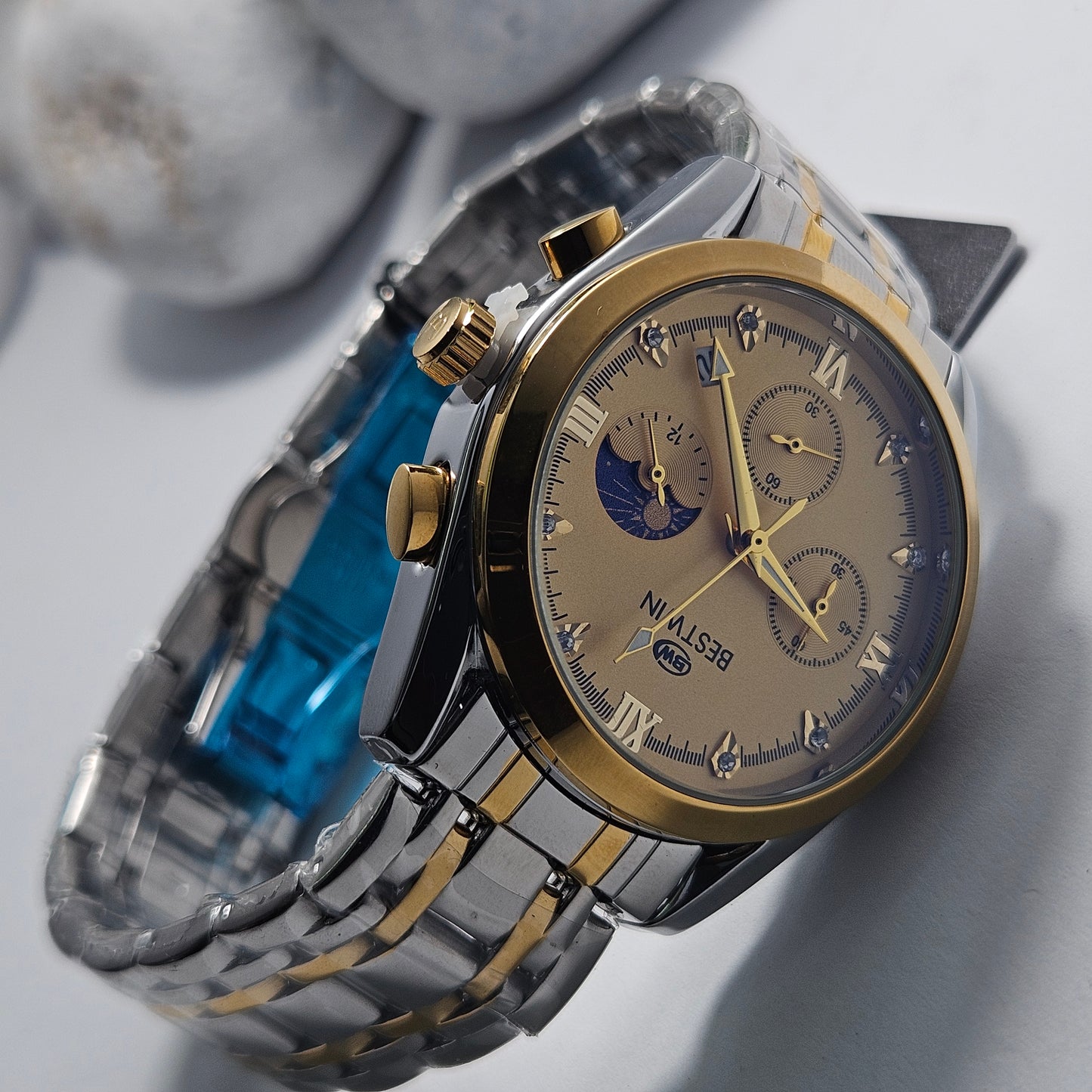 Bestwin Branded Gold Chronograph Watch