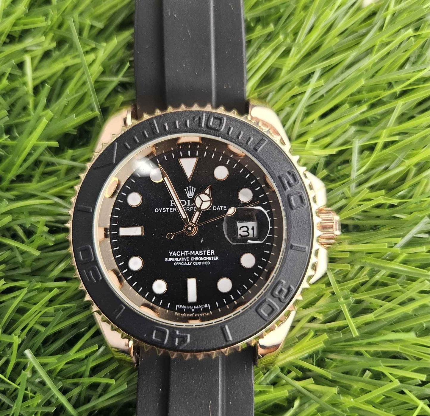 Rolex (Masterpiece) Rose Gold Yacht-Master - Black Dial - Oyster flex Strap