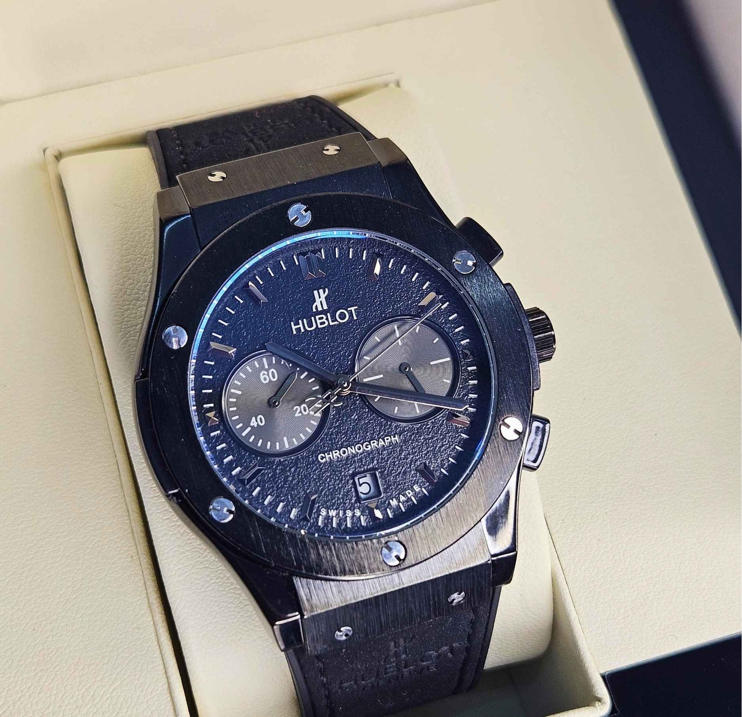 Hublot Geneve Swiss Quartz Chronograph Branded Luxury Watch Black-Edition