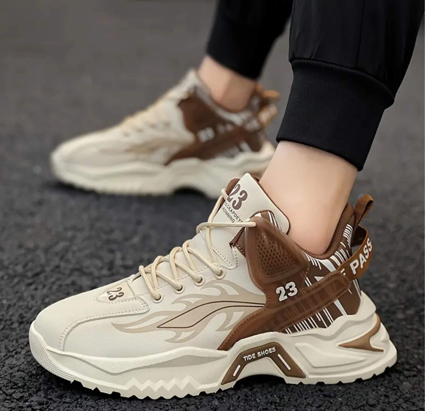 Men's Sneakers – Non-Slip, Faux Leather, Lace-Up, Perfect for Fall/Winter.